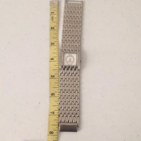 Kenneth Cole Reaction watch - Picture 1 of 4